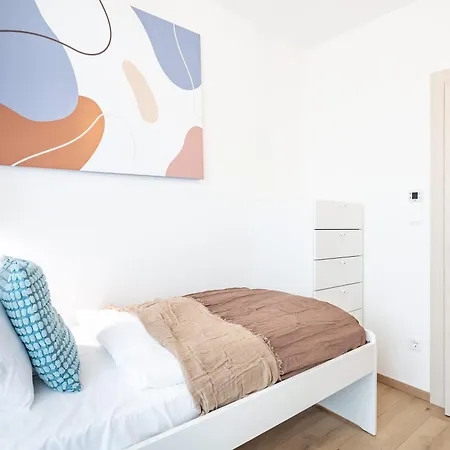 Apartman - Balcony - Sleep Well Budapest