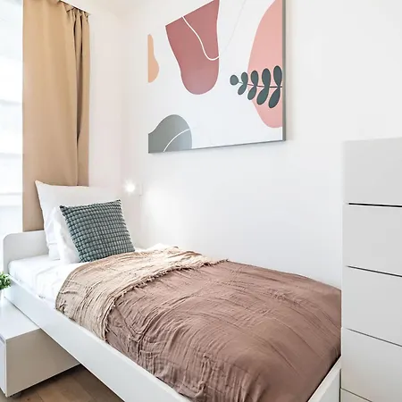 Apartment - Balcony - Sleep Well Budapest