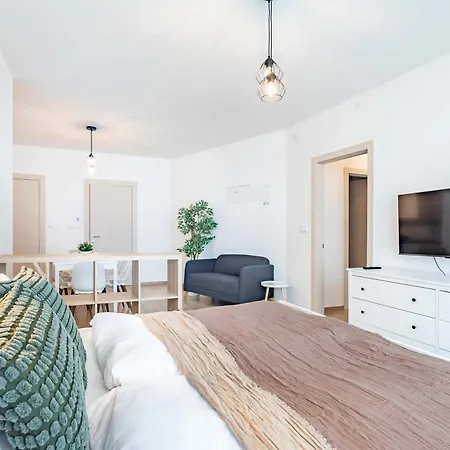 - Balcony - Sleep Well Apartment Budapest